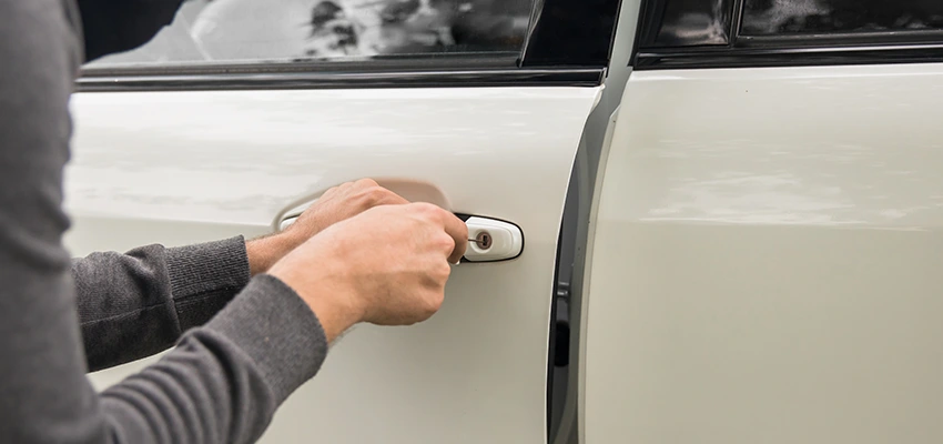 Unlock Car Door Service in Adelanto, CA