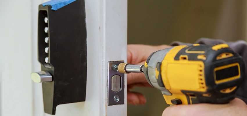 Eviction Locksmith For Key Duplication in Adelanto, California